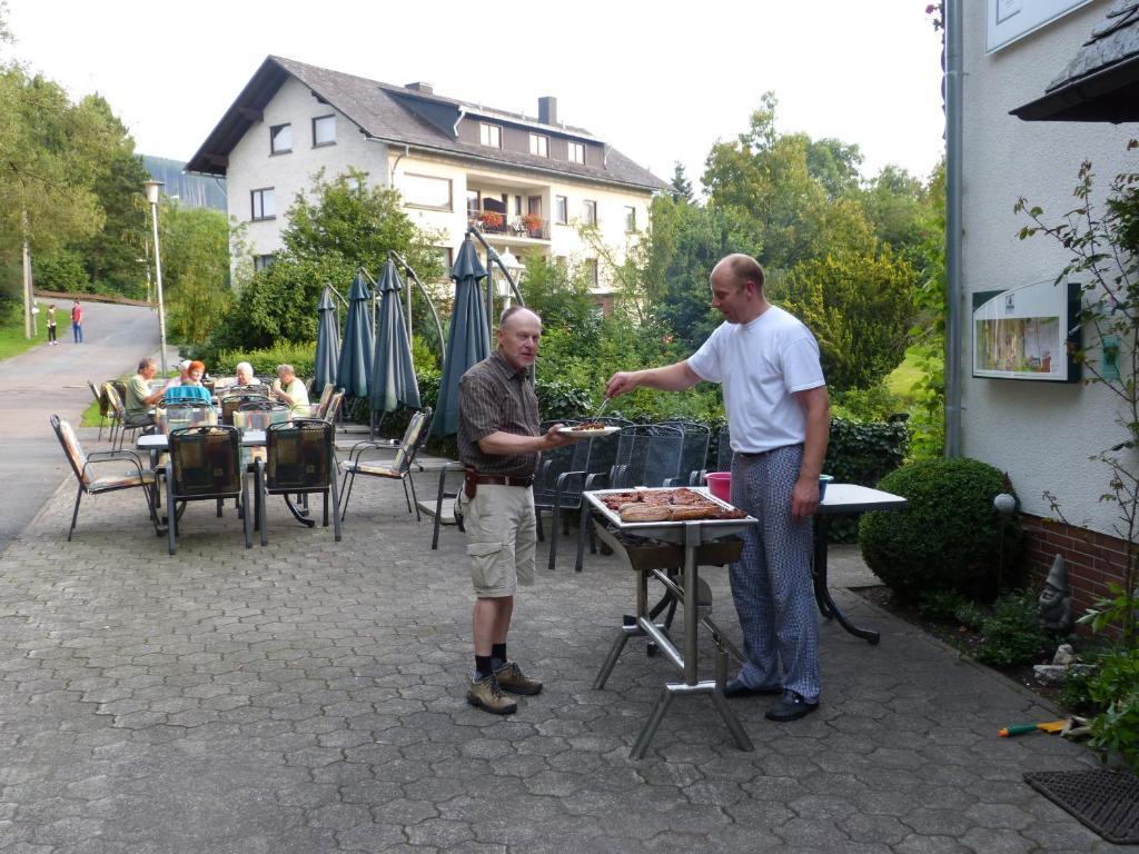 Cafe-Pension Waldesruh Виллинген Экстерьер фото