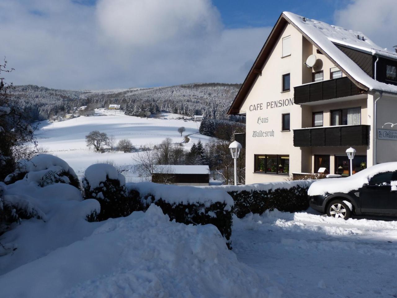 Cafe-Pension Waldesruh Виллинген Экстерьер фото